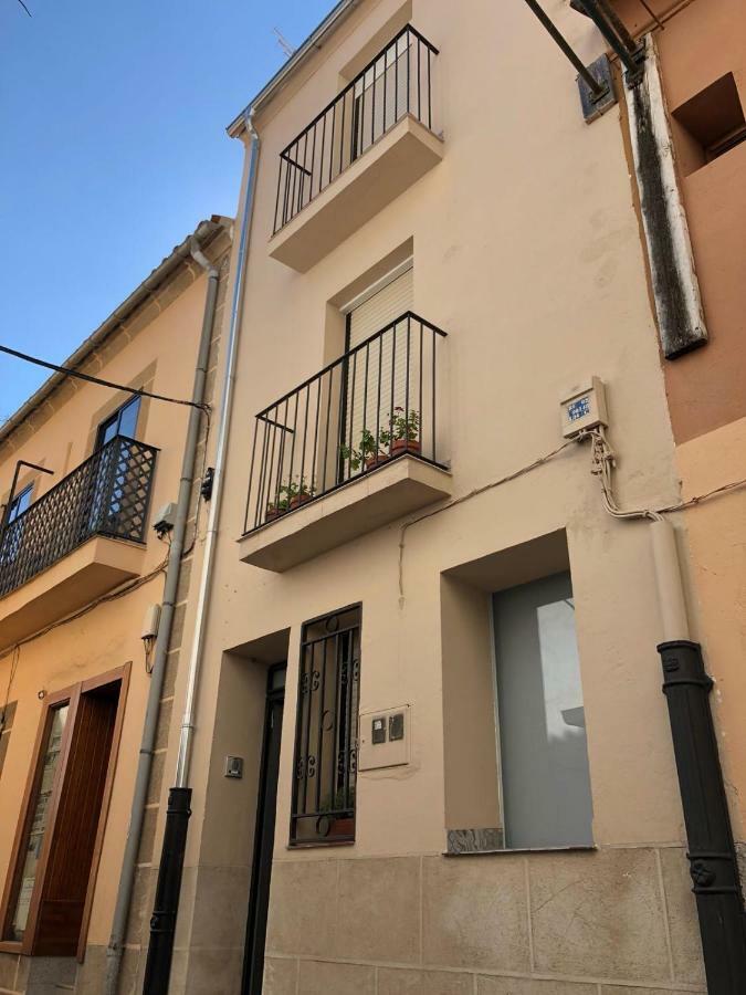 La Isla De Mirabel Apartment Пласенсия Екстериор снимка